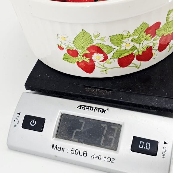 Vintage Action Strawberry Bakeware Stoneware Ramekin Bowl Dish 8" Japan - Picture 11 of 11